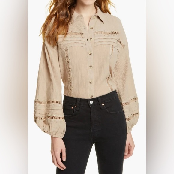 Free People Tops - Free People Summer Stars Crocheted Trim Button Down Blouse - Size XS